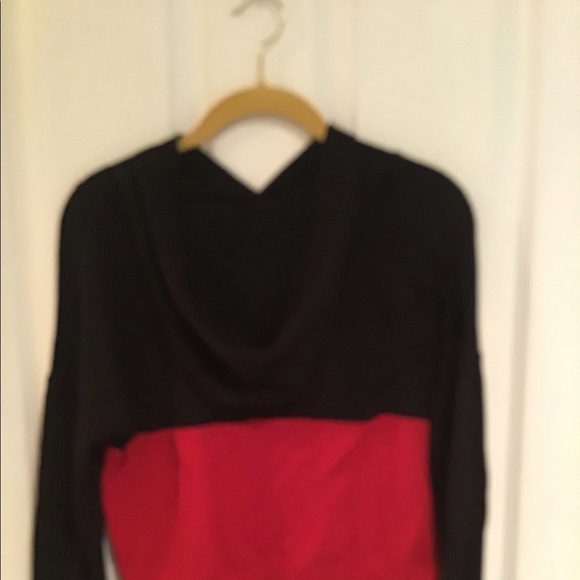 A'gaci hooded tee w/VIBES graphic long sleeves - Picture 2 of 2